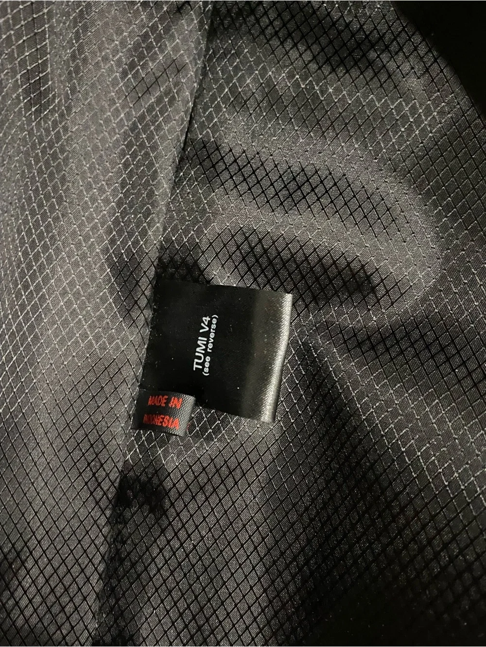Tumi v4 extended